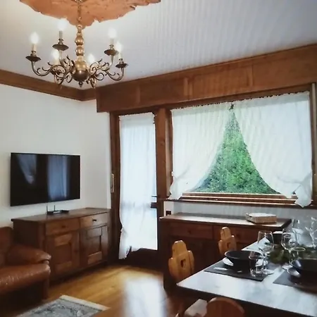 아파트 Pezie Casa 코르티나 담페조